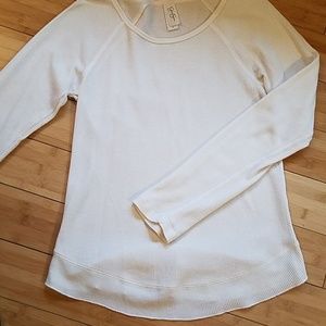 Jessica Simpson thernal top